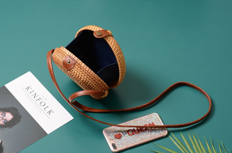 Rattan bag ins diagonal mini bag Sen basket basket tweezers retro literary hand-woven leather buckle bag greenroot living