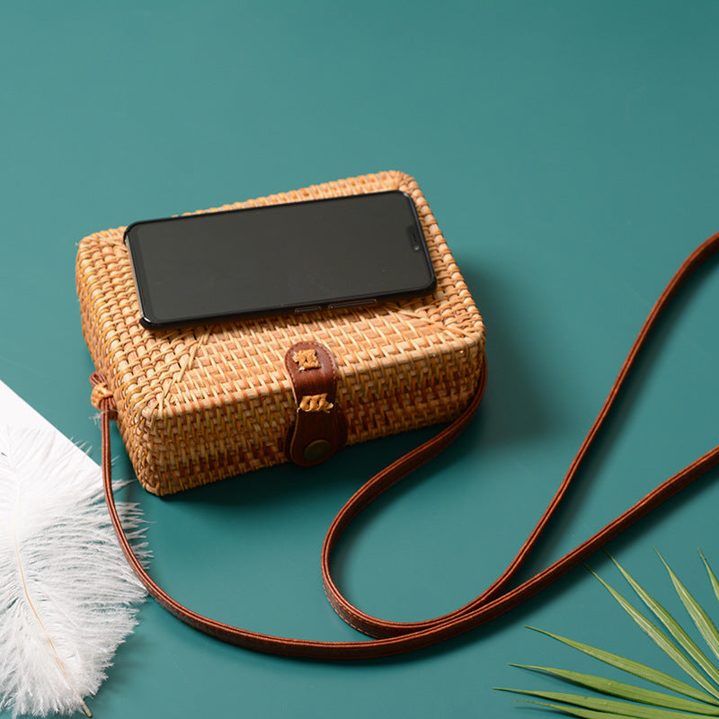 Rattan bag ins diagonal mini bag Sen basket basket tweezers retro literary hand-woven leather buckle bag greenroot living